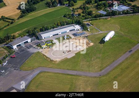 Luftaufnahme, Flughafen Essen / Mülheim, Sparkasse Zeppelin, Abriss Luftschiffhangar, Haarzopf, Essen, Ruhrgebiet, Nordrhein-Westfalen, Deutschland, Stockfoto