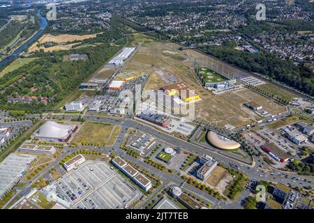 Luftaufnahme, Westfield Centro, Topgolf-Anlage, Metronom Theater, Hotel Super 8 by Wyndham Oberhausen, XIAO Restaurant, The ASH - Oberhausen, B&B Hot Stockfoto