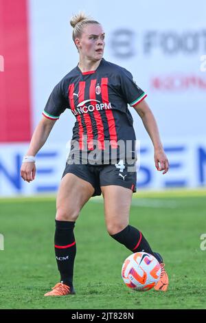 Mailand, Italien. 28. August 2022. Vismara Sports Center, 28.08.22 Gudny Arnadottir (4 AC Mailand) während des Serie-A-Spiels zwischen AC Mailand und AC Fiorentina im Vismara Sports Center in Mailand, Italia Soccer (Cristiano Mazzi/SPP) Credit: SPP Sport Press Photo. /Alamy Live News Stockfoto