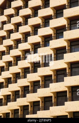 Hotel Balkone, Torremolinos, Costa Del Sol, Spanien. Stockfoto