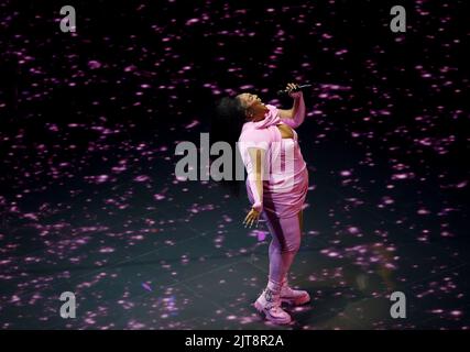 Newark, United, Erklärte. 28. August 2022. Lizzo tritt am Sonntag, den 28.. August 2022, bei den MTV Video Music Awards „VMA's“ 2022 im Prudential Center in Newark, NJ, auf. Foto von John Angelillo/UPI Credit: UPI/Alamy Live News Stockfoto