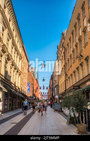 Keine Fahrzeuge. Fußgängerzone nur Einkaufsstraße Drottninggatan, Stockholm, Schweden Stockfoto