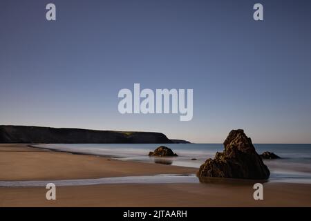 Marloes Strand bei Sonnenaufgang Stockfoto