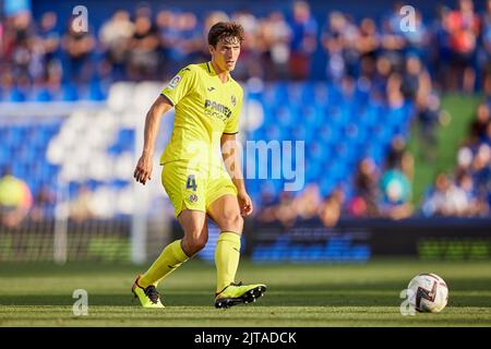 Getafe, Madrid, Spanien. Am 28. August 2022 spielte Pau Torres von Villarreal CF während des La Liga-Spiels zwischen Getafe CF und Villarreal CF am 28. August 2022 im Coliseum Alfonso Peres Stadium in Getafe, Madrid, Spanien. (Foto von Ruben Albarran / PRESSIN) Stockfoto