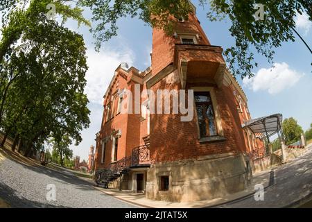 Ramon, Region Woronesch, Russland. 19. August 2021. Palace. Der Schlosskomplex der Oldenburgsky. Dies ist der einzige Wohnsitz von königlichen Personen Stockfoto