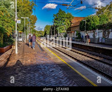 Hampstead Heath oberirdisch Bahnhof an einem sonnigen Sommertag. Stockfoto