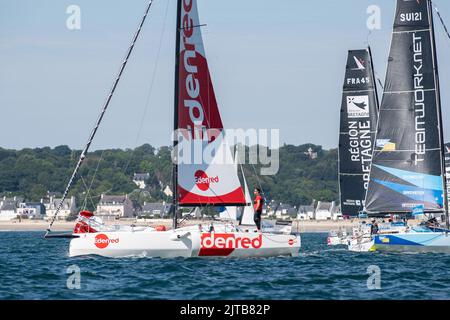Basile Bourgnon, Edenred während des La Solitaire du Figaro 2022, Etappe 2, Monohull Beneteau 3 Segelrennen, Start am 28. August 2022, Port-la-Foret - Royan, Frankreich - Foto Nicolas Pehe / DPPI Stockfoto