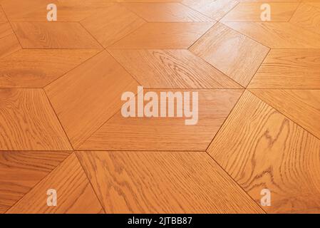 Parkett auf dem Boden in der Wohnung. Stockfoto
