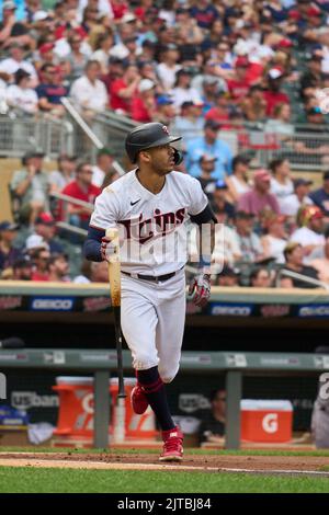 Minneapolis, US, August 28 2022: Minnesota Shortstop Carlos Correa (4) spielt während des Spiels mit San Francisco Giants und Minnesota Twins, die im Target Field in Minneapolis Mn. David Seelig/Cal Sport Medi Stockfoto