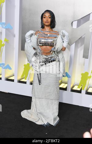 Newark, USA. 28. August 2022. Shenseea nimmt am 28. August 2022 an den 2022 MTV-VMAs im Prudential Center in Newark, New Jersey, Teil. Foto: Jeremy Smith/imageSPACE Kredit: Imagespace/Alamy Live News Stockfoto