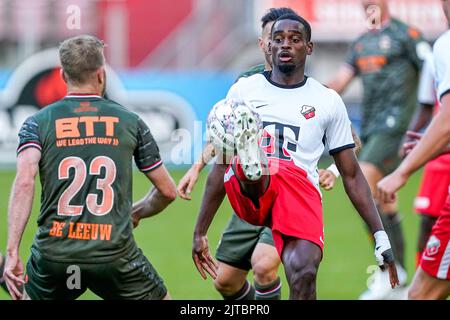 UTRECHT, NIEDERLANDE - 29. AUGUST: Albert Lottin vom FC Utrecht U23 während des niederländischen Keukenkampioendivisie-Spiels zwischen Jong FC Utrecht und Willem II im Stadion Galgenwaard am 29. August 2022 in Utrecht, Niederlande (Foto: Geert van Erven/Orange Picts) Stockfoto