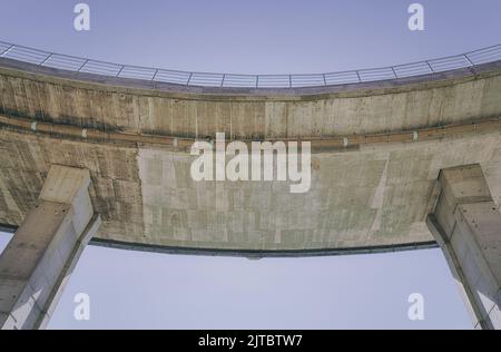 Schnellstraße auf der Halbinsel Peljesac im Bau Stockfoto