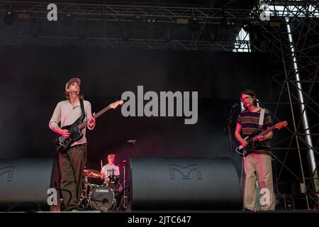 Die amerikanische Band DIIV spielt live auf dem heutigen Festival in Turin Stockfoto