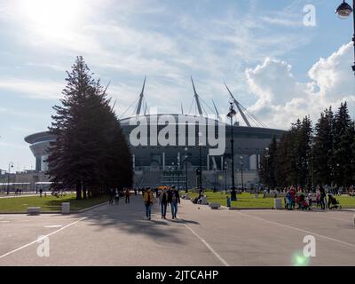 SAINT-PETERSBURG, RUSSLAND - 22. SEPTEMBER 2013 - Blick auf das neue Stadion Arena Zenith. Stockfoto