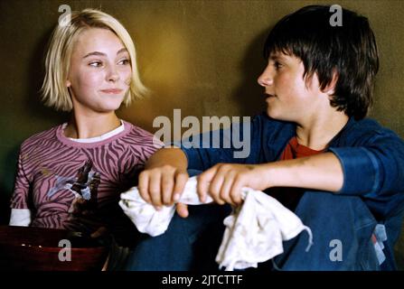 ANNASOPHIA ROBB, Josh Hutcherson, BRÜCKE NACH TERABITHIA, 2007 Stockfoto