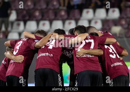 Reggio Calabria, Italien. 28. August 2022. Reggina Team während Reggina 1914 gegen FC Sudtirol, Italienisches Fußballspiel der Serie B in Reggio Calabria, Italien, August 28 2022 Quelle: Independent Photo Agency/Alamy Live News Stockfoto