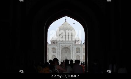 Die Rückansicht des Taj Mahal, Eingangsansicht, Uttara Pradesh, Indien. Stockfoto