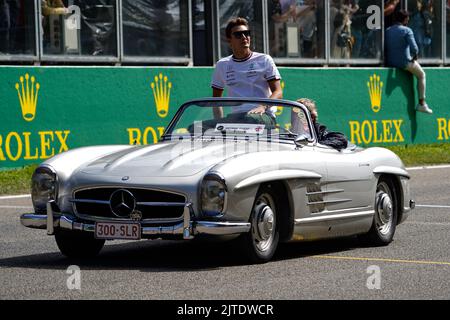 Francorchamps, Mezzolombardo, Belgien. 28. August 2022. Der britische Fahrer GEORGE RUSSEL (Mercedes AMG F1 Team) während der Pilotenparade des 2022 FIA Formel 1 Grand Prix von Belgien auf dem Circuit de Spa-Francorchamps in Francorchamps, Belgien. (Bild: © Daisy Facinelli/ZUMA Press Wire) Stockfoto