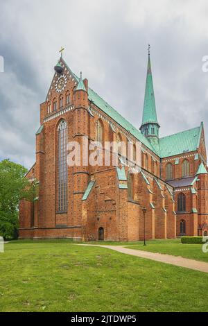 Seitenansicht des Doberan Münster bei Rostock Stockfoto