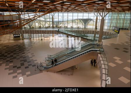 Die Eingangshalle des Flughafens Split in Kroatien. Stockfoto