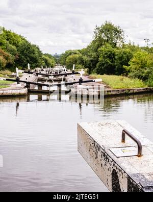 Die Hatton Lock oder Hatton Flights sind ein Komplex von Schleusen am