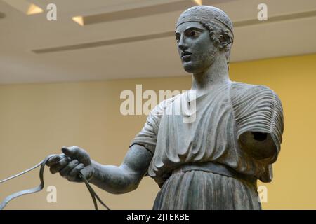 Delphi, Griechenland - 21. Mai 2022: Das archäologische Museum von Delphi auf Griechenland Stockfoto