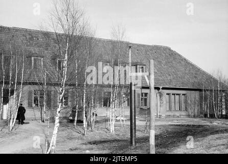 Der Landsitz und die Villa vom fruheren Propagandaminister Joseph Goebbels, das Geländige Bogensee bei Wandlitz, wird nun als Hochschule der FDJ genutzt, Nähe Berlin, Deutschland 1947. Stockfoto