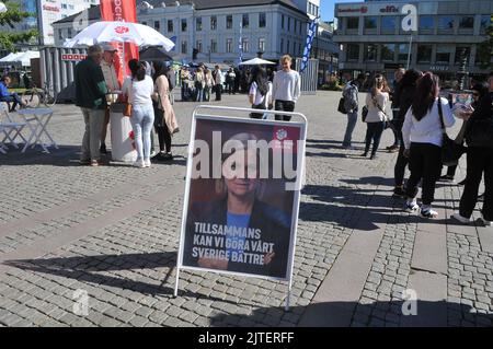 Malmö /Schweden/30 August 2022/Schwedische Demokratin-Partei, die wegen der Geernalwahl in schweden campagelt und ihre erste Frau Magdalena Andersson am Wahltag am sonntag, dem 11. September 2022, vor der schwedischen Ministerpräsidentin verklagt. (Foto..Francis Joseph Dean/Dean Picturs. Stockfoto