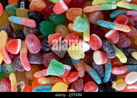 Eine Auswahl an farbenfrohen Gelee-Süßigkeiten. Stockfoto