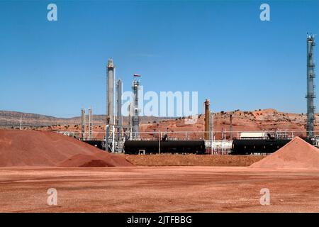 USA, New Mexico, Gallup, Öl- und Gaswerk Stockfoto