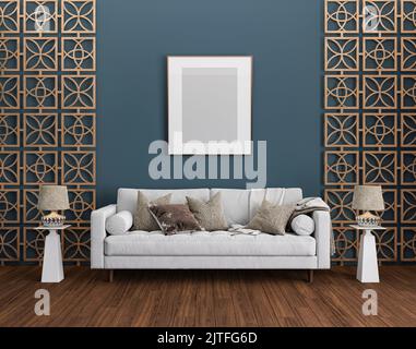 Wohnzimmer mit Sofa, Lampe und Couchtisch. Dekorative Trennwand aus Bronze Stockfoto