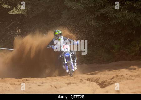 Pleyber-Christ, Frankreich - August, 28 2022: Biker, die am letzten Augustwochenende an der Armorikaine TT teilnehmen, einem Sportereignis mit freiem Eintritt. Stockfoto