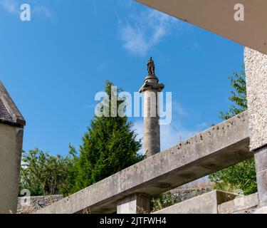 30. August 2022. Elgin, Moray, Schottland. Dies ist das Duke of Gordon Monument auf dem Ladyhill, von Murdochs Wynd aus gesehen. Stockfoto