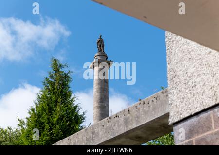 30. August 2022. Elgin, Moray, Schottland. Dies ist das Duke of Gordon Monument auf dem Ladyhill, von Murdochs Wynd aus gesehen. Stockfoto