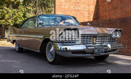 1959 Plymouth Fury ‘587 UYO’ im Bicester Heritage Centre ausgestellt Stockfoto