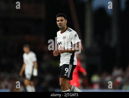 Craven Cottage, Fulham, London, Großbritannien. 30. August 2022. Premier League Football, Fulham gegen Brighton: Aleksandar Mitrovic von Fulham Credit: Action Plus Sports/Alamy Live News Stockfoto