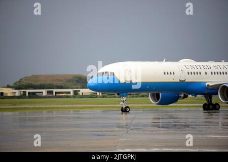 Washington, Vereinigte Staaten . 30. August 2022. Air Force One trifft am Dienstag, den 30. August 2022, auf der gemeinsamen Basis Andrews in Maryland ein. Foto von Bonnie Cash/Pool/Sipa USA Kredit: SIPA USA/Alamy Live News Stockfoto