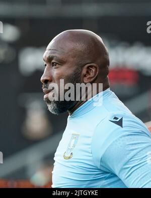 Bradford, Großbritannien. 30. August 2022. Darren Moore Sheffield Mittwoch Manager in Bradford, Vereinigtes Königreich am 8/30/2022. (Foto von Steve Flynn/News Images/Sipa USA) Quelle: SIPA USA/Alamy Live News Stockfoto