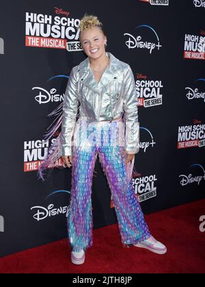 Jojo Siwa bei der Premiere der Saison 3 in der High School Musical: The Musical Series am 27. Juli 2022 in Burbank, Kalifornien © Janet Gough / AFF-USA.com Stockfoto