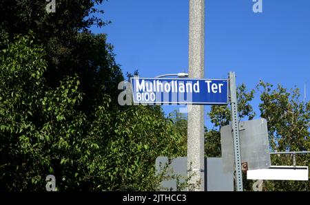 Los Angeles, California, USA 27.. August 2022 Mulholland Terrace Sign on August 27, 2022 in Los Angeles, California, USA. Foto von Barry King/Alamy Stockfoto Stockfoto