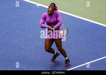 New York, USA. 07. September 2019. Serena Williams spielt Andreescu während der US Open 2019 Credit: Independent Photo Agency/Alamy Live News Stockfoto