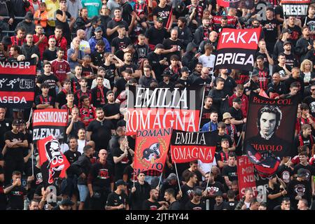Reggio Emilia, Italien. 30. August 2022. Fans (AC MAILAND) während US Sassuolo gegen AC Mailand, italienische Fußballserie A Spiel in Reggio Emilia, Italien, August 30 2022 Quelle: Independent Photo Agency/Alamy Live News Stockfoto