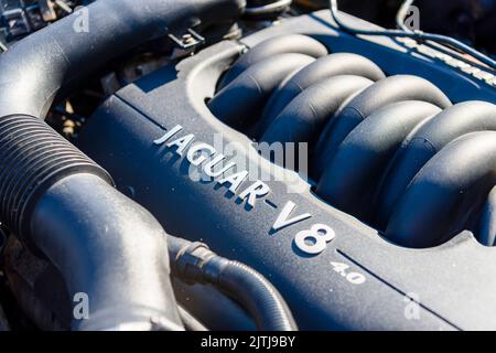 4,0L V8-Motor eines Jaguar XJR aus dem Jahr 1997 Stockfoto