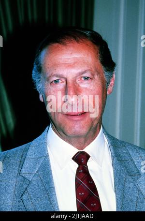 Dynasty, aka der Denver Clan, Fernsehserie, USA 1981 - 1989, Darsteller: Lloyd Bochner Stockfoto