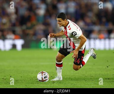 Southampton, England, 30.. August 2022. Mohamed Elyounoussi aus Southampton während des Spiels der Premier League im St. Mary's Stadium in Southampton. Bildnachweis sollte lauten: David Klein / Sportimage Stockfoto