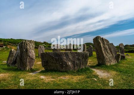 Ein Blick auf den Drombeg Stone Circle in der Grafschaft Cork in Irland Stockfoto