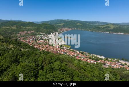 Kloster St. Ana von Orsova, Rumänien - spektakuläre Aussicht auf die Donau Stockfoto