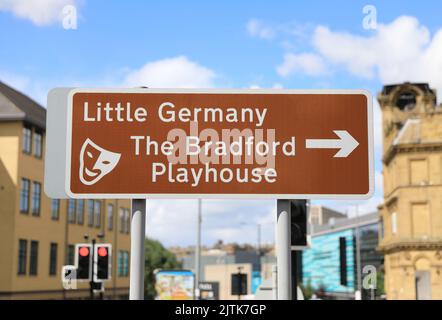 Bradford Playhouse in Little Germany, einer einzigartigen Gegend im Zentrum der Stadt, erbaut zwischen 1855 und 1890, als die Stadt eine boomende Wollindustrie hatte. Stockfoto