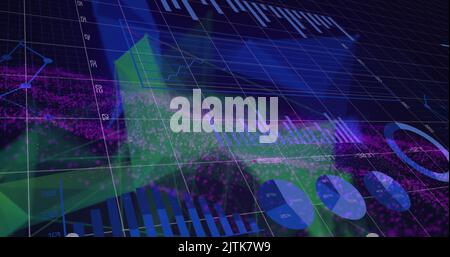 Bild der Verarbeitung von Finanzdaten über Formen auf schwarzem Hintergrund Stockfoto