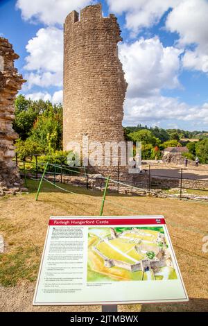 Farleigh Hungerford Castle, auch Farleigh Castle oder Farley Castle genannt, ist eine mittelalterliche Burg in Farleigh Hungerford, Somerset, England Stockfoto